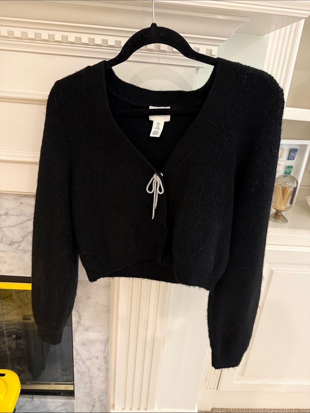 H&M Black V-Neck Tie-Front Cropped Cardigan